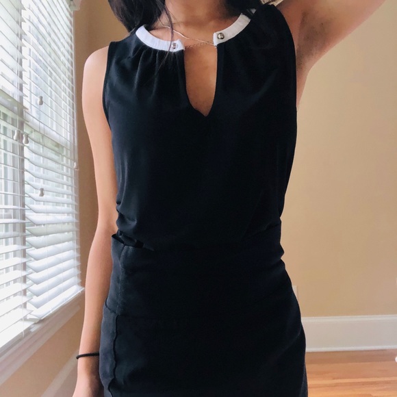 NY&Company Keyhole Blouse - Picture 4 of 6